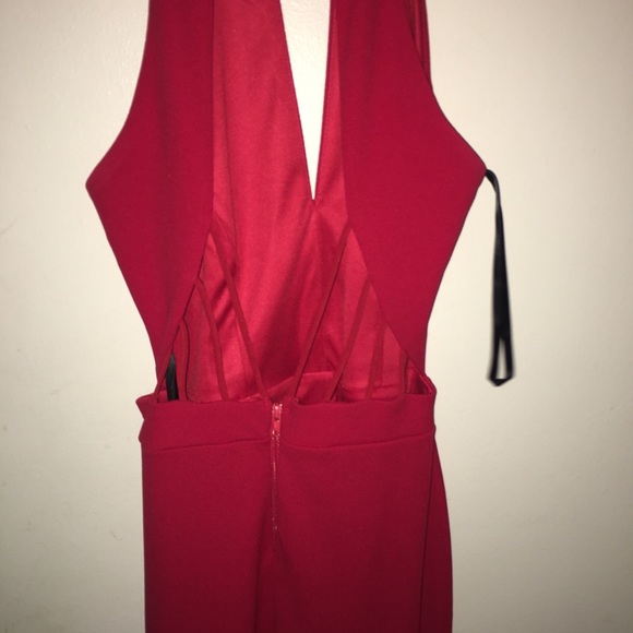 Red Dress - Picture 6 of 6